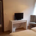 Hotel Ravene 3*