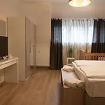 Hotel Ravene