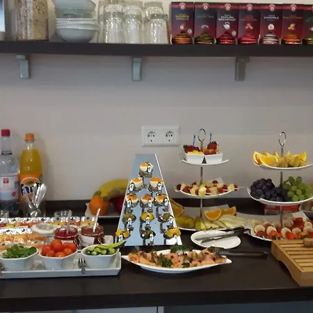 Ravene Hotel
