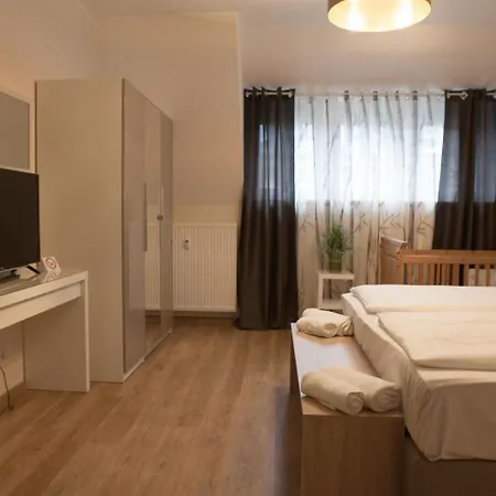 Hotel Ravene