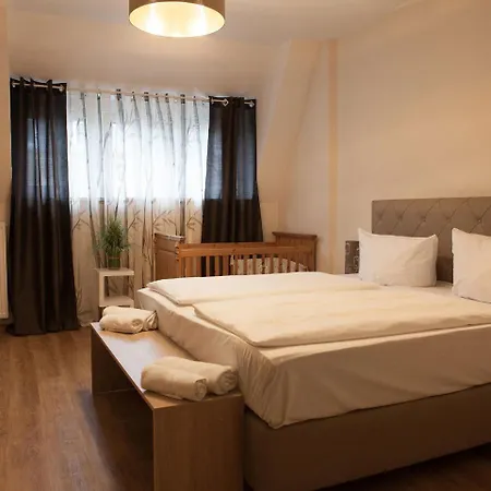 Hotel Ravene
