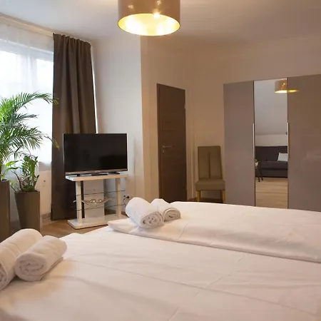 Ravene Hotel